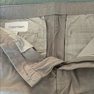Calvin Klein Men's Gray Linen Shorts